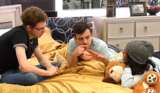 HoH Joel talks noms with Mitch & Loveita