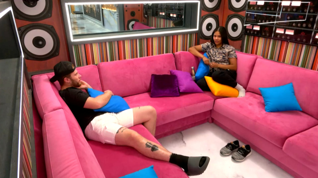 Big Brother Canada 12-Avery and Todd