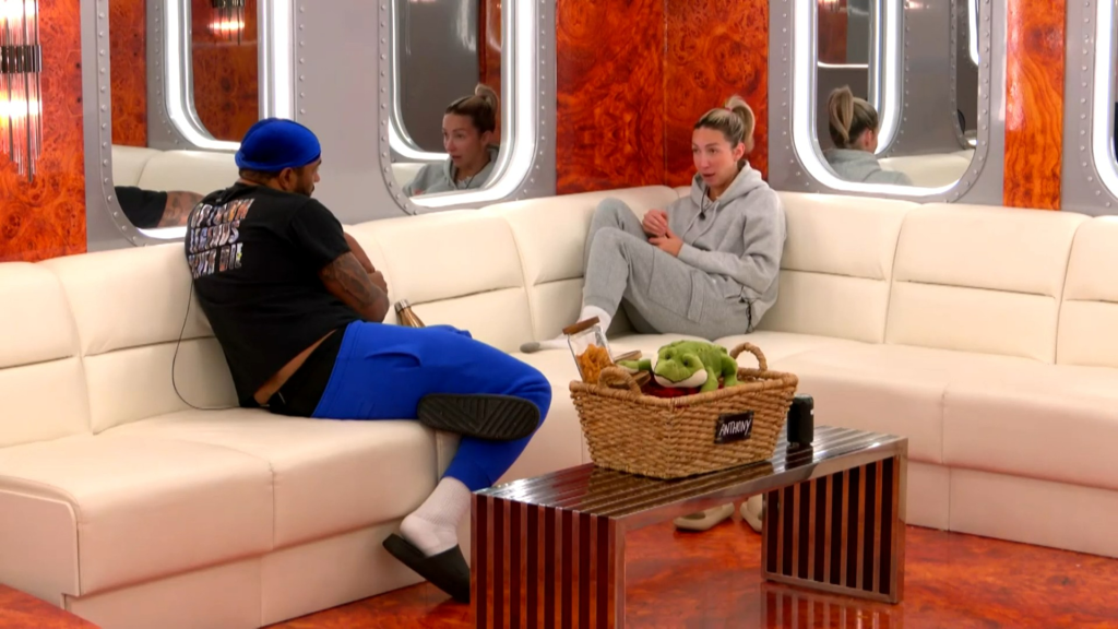 Big Brother Canada 12-Bayleigh and Anthony