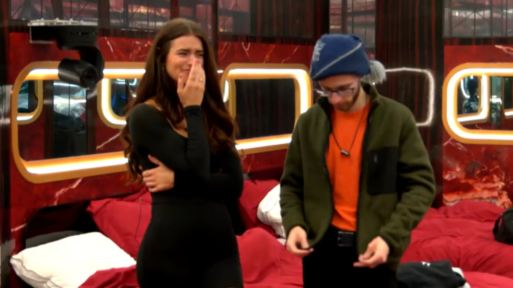 Big Brother Canada 12-Donna and Elijah